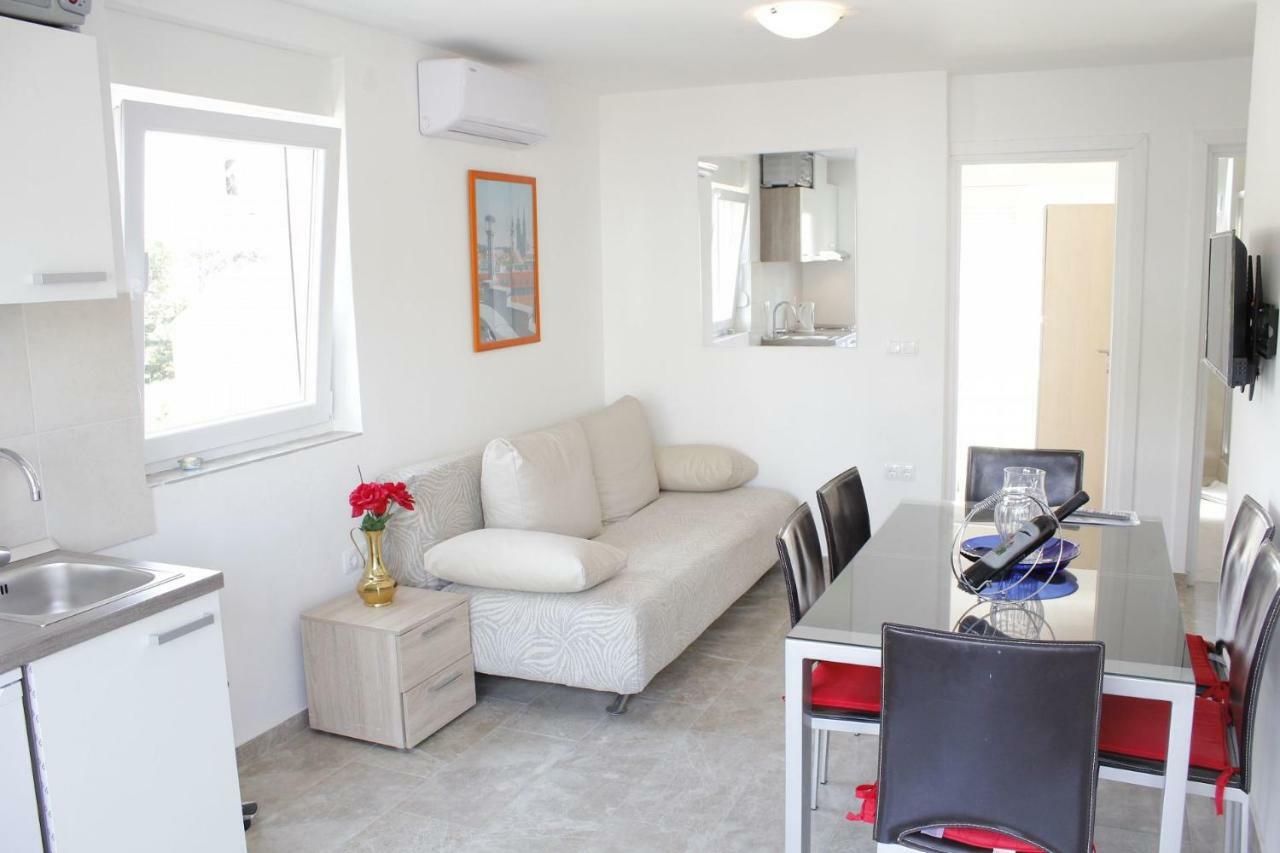 Pearl Of Novalja Apartment Exterior foto
