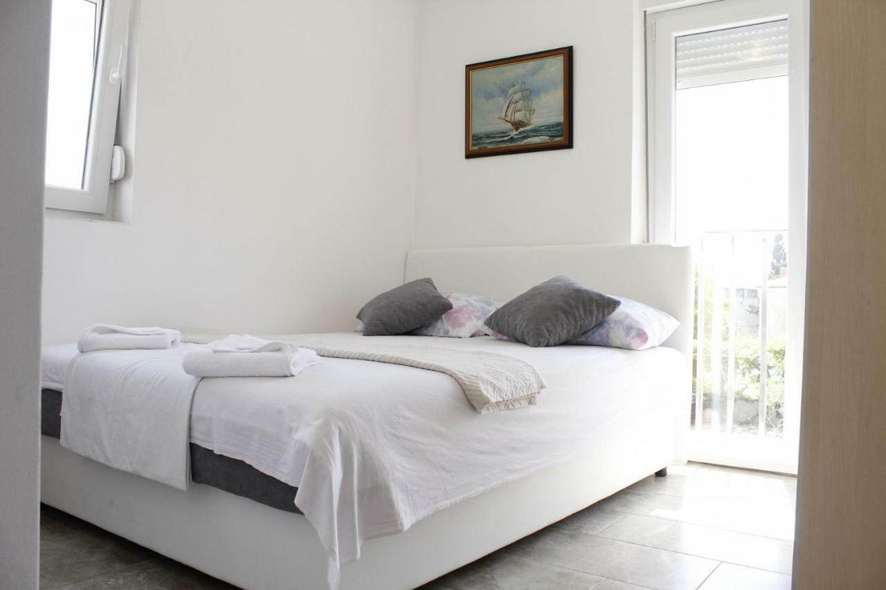 Pearl Of Novalja Apartment Exterior foto