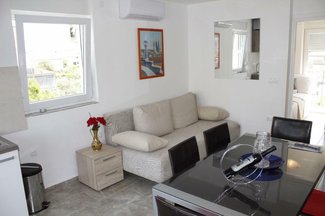 Pearl Of Novalja Apartment Exterior foto